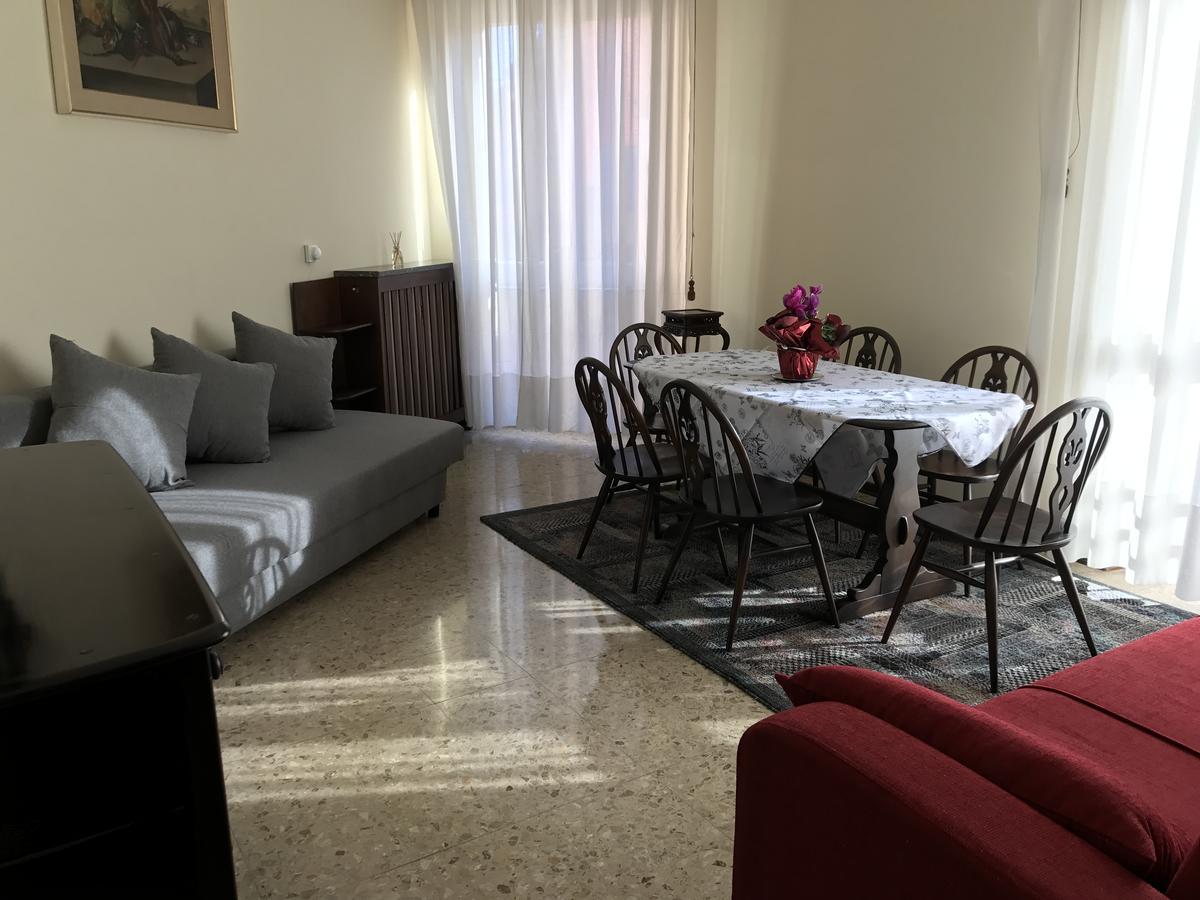 B&B Gloria Apartment Бавено Экстерьер фото